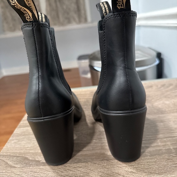 Blundstone heeled boots - Picture 3 of 3